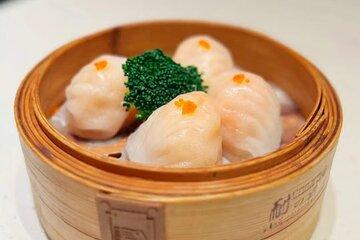 Discover Guangzhou's Flavors a Local Food and History Walk