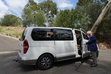 Adelaide Hills Wine Tour