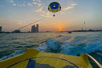Private Parasailing over the Jumeirah Beach