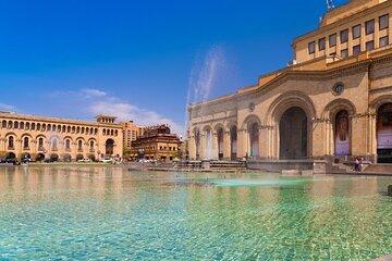 Guided Evening Walking Tour in Yerevan