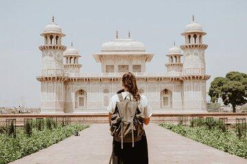 Golden Triangle and Sacred Varanasi 8 Days India Tour
