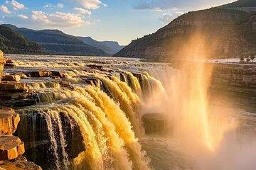 Day Trip to Hukou Waterfall and Dangjiacun Folk Village