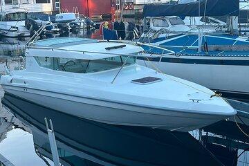 Pulpit Rock Boat Tour in Luxury Cruiser