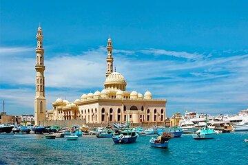 Private City Tour with Shopping in Hurghada