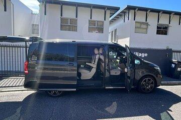 Cape Town City Chauffeur Drive with Airport and Hotel Transfers