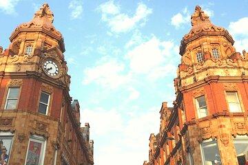 Explore Leeds in 60 minutes with a Local