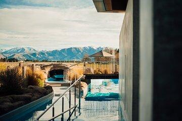 Jet Boat and Hot Pools Day Tour from Christchurch