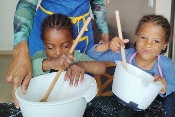 Macaron Class for Families in a Parisian Apartment