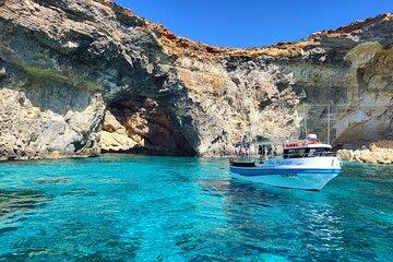 Malta Private Boat Trip to Comino, Blue & Crystal Lagoon, & Gozo