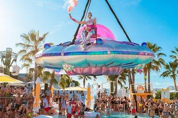 Ibiza Party Passport : Including 4 Free Clubs Tickets