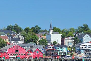 Lunenburg and Mahone Bay 4-Hour Private Escape from Halifax