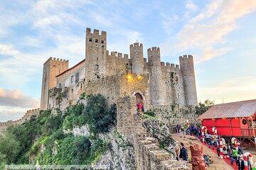 Tour to Óbidos Castle, Far from Nazareth and Battle Monastery