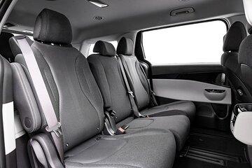 Cairns Airport to Port Douglas Private Transfer 1-7 Pax