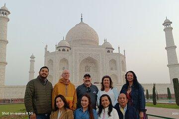 Taj Mahal Photography Tour By Private tour Guide(Govt. Approved)