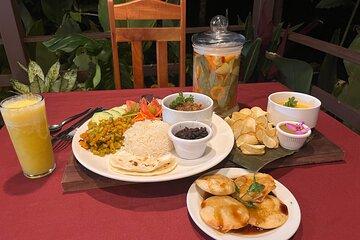 Experience the Authentic Costa Rican Cuisine in La Fortuna