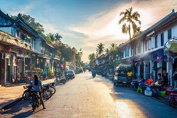 Luang Prabang Shared Group City Tour