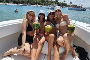 Cruising Anchoring or Fishing in the beautiful Palm Beach Florida