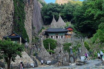 Jeonju Hanok Village and Maisan Tapsa Temple Day Tour From Seoul