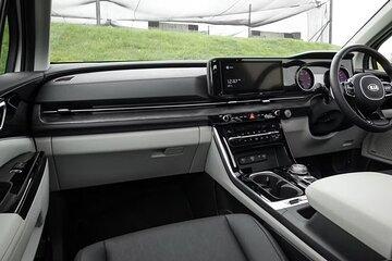 Port Douglas to Cairns Airport Private Transfer 1 to 7 Pax