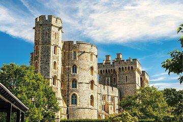 From London: Windsor Castle, Stonehenge and Bath Guided Visit