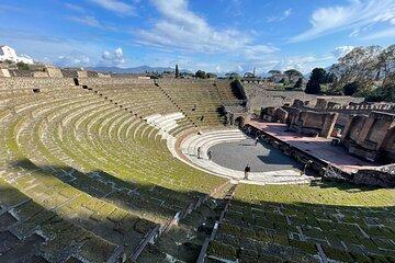Pompeii Guided Tour from Positano with an Archaeologist