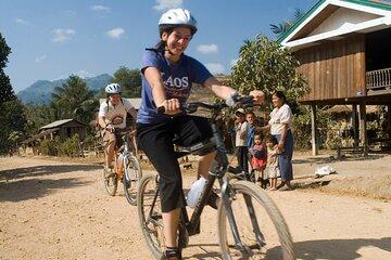 1 Day Nam Khan River Valley Bike Experience