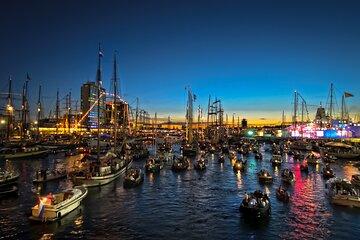 Shared Tour in Amsterdam via Boat with Fireworks