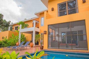 Experience Roatan: A Comprehensive Real Estate Tour