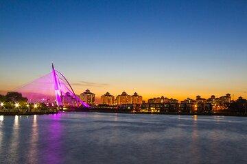 Private Putrajaya Sunset Cruise and Kuala Lumpur Night Trip