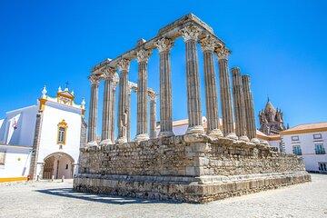 Faro to Lisbon Private Transfer with 2 Hour Évora Tour