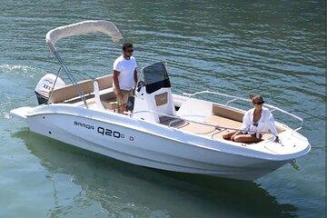 Private Boat Tour of Capri from Naples or Pompeii