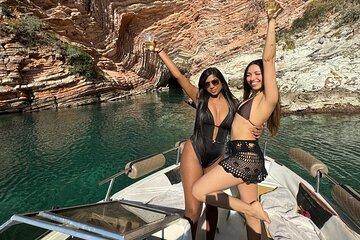 Speedboat Tour Swimming Snorkeling in Pigeon Cave Mirror Beach