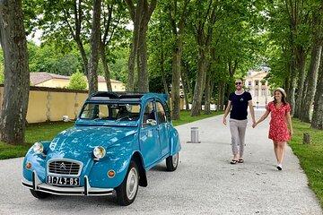 Margaux & the Medoc private wine tour in a classic Citroën car