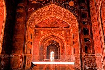 6 Day Golden Triangle Tour Packages in India