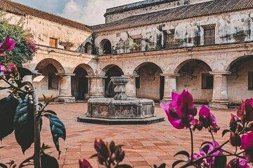 Explore the convents in Antigua Guatemala from Quetzal Port.