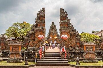 Ubud Signature Tour: Waterfall, Temple, Swing & Sacred Forest