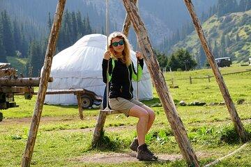 Private 8 Day Tour in Kazakhstan and Kyrgyzstan from Almaty