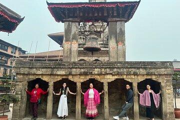 Full Day Chandragiri Temple Tour and Monkey Temple with Lunch