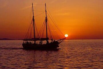 Alanya Sunset Boat Tour with Breathtaking Views and Soft Drink