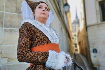 Unusual Guided Tour of Ile de la Cité Narrated by Isabeau