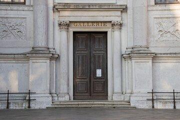 Skip-the-Line Entry Ticket to Gallerie dell'Accademia Audio