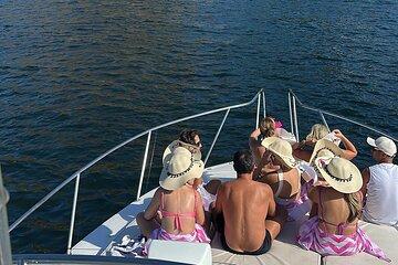 Exclusive Speedboat Adventure Dive into Guanabara Bay
