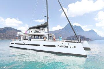 Sunset Catamaran Cruise to Balos and Gramvousa