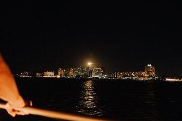 Evening Cruise in Aruba with Sunset to Moonrise Views Experience