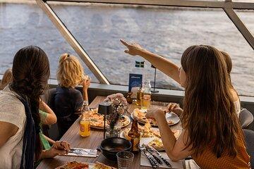Stockholm PIzza Cruise - Explore Stockholm's Waterways