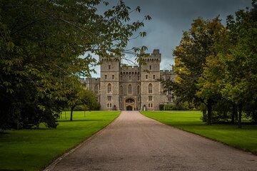 Windsor Castle Half-Day Tour from London with Hotel Transfer