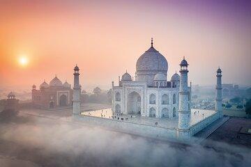 Skip the line-Taj Mahal Day Tour by Train