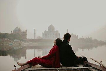 Taj Mahal Agra Fort and Fatehpur Sikri Guided City Tour