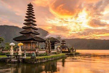 Bali Nature and temples Ulun Danu Bratan leke leke waterfall