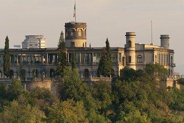 Chapultepec Castle Private Tour with Local Guide